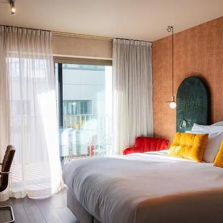 The Ostendian Hotel