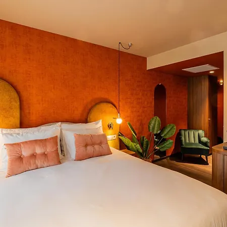 The Ostendian Otel 4*